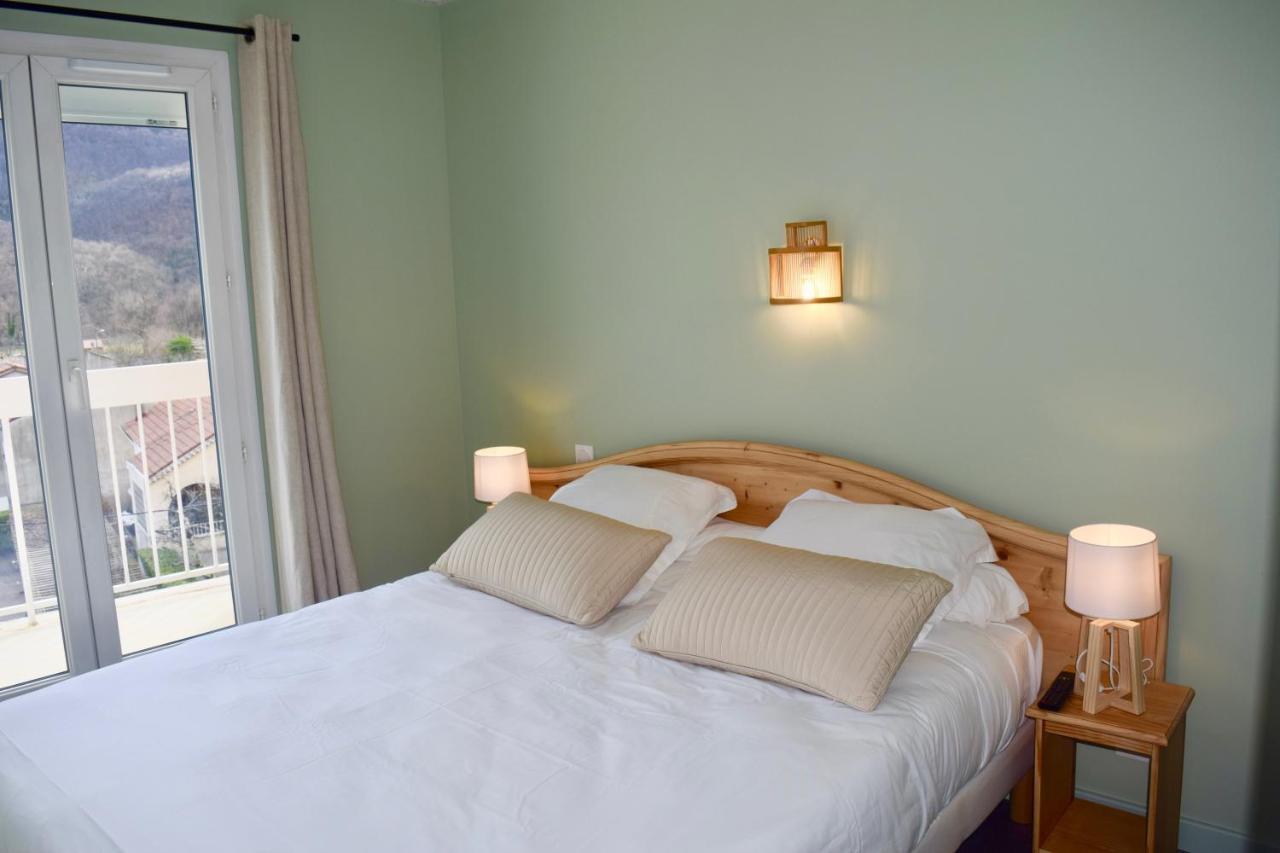 Hotel Et Appartements Les Platanes Thueyts Exterior photo